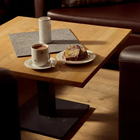 Hotell Parkhotel Kirchberg 3*